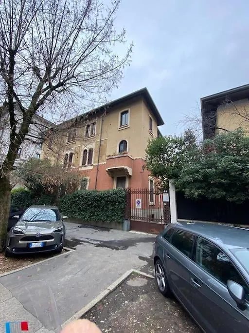 La Chic Maison De Milan Apartment
